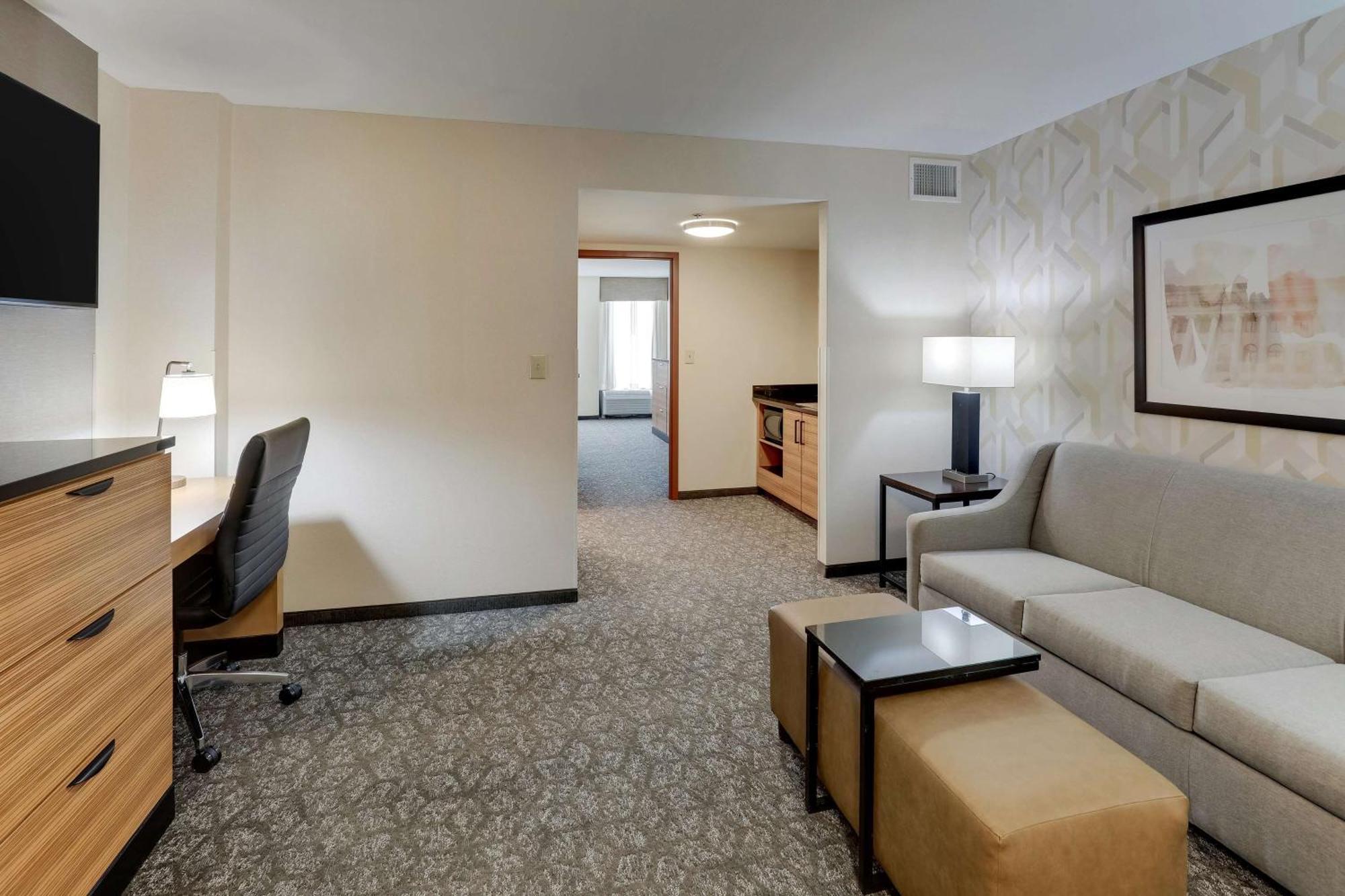 Drury Inn & Suites Birmingham Lakeshore Drive Exterior foto